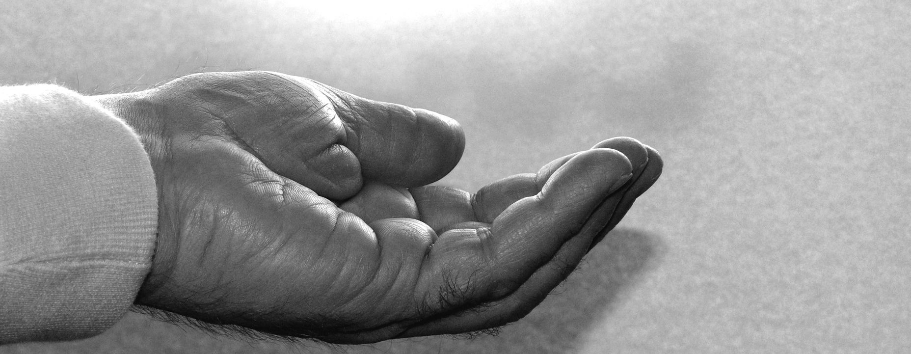 636264_offene-hand-i_luxs_pixelio (c) Lupo/pixelio.de